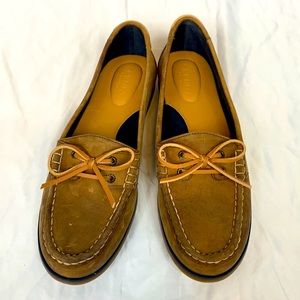 NWOT Sperry Topsider Leather boat shoe